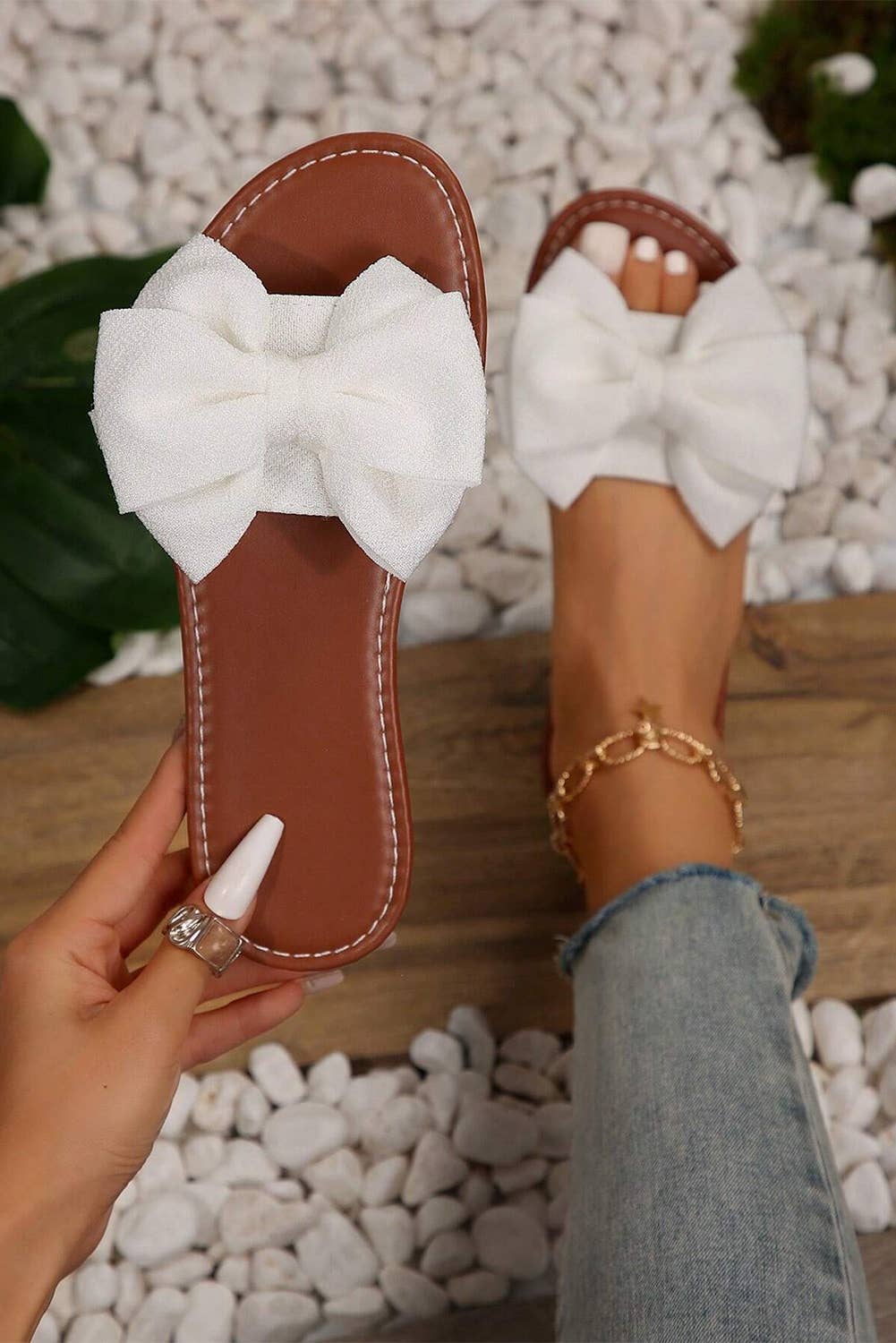 Bow Knot Decor PU Leather Insole Flat Slippers