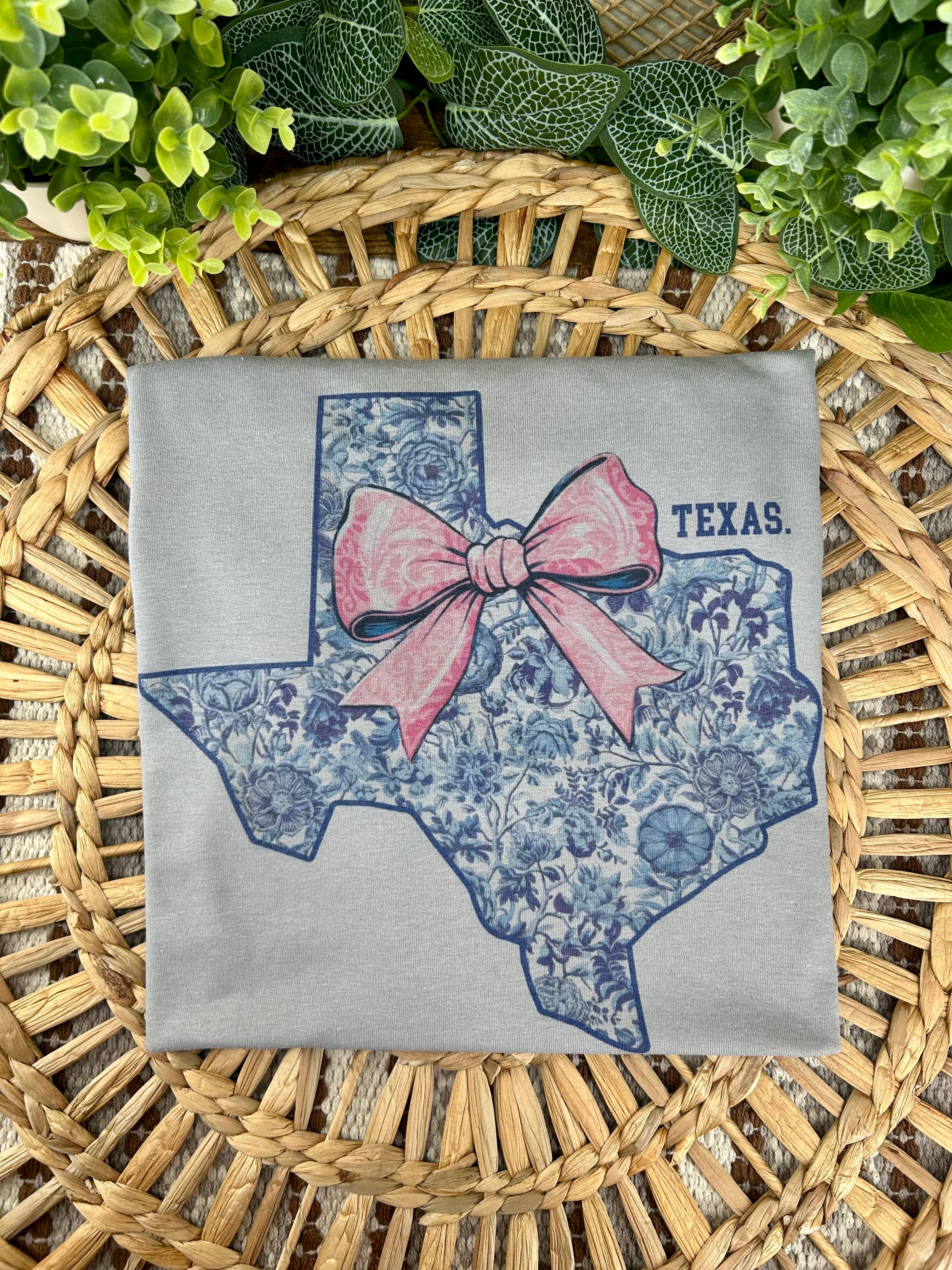 Texas and pink bow T-shirt