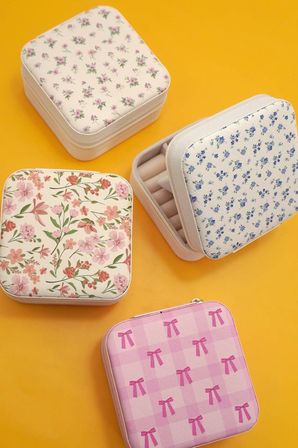 DESIGNED JEWELRY ORGANIZER TRAVEL BOX CASE